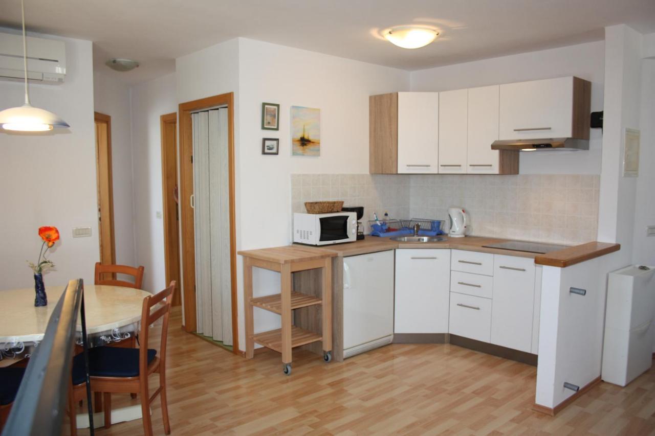 Apartment Nirvana Vrsar Eksteriør bilde